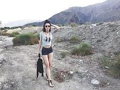 After the birth she wants tails again